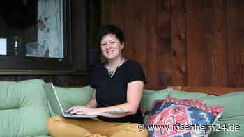 Von Gipfeln und Romanzen: Schönauerin Melanie Dommenz und ihr erster Roman