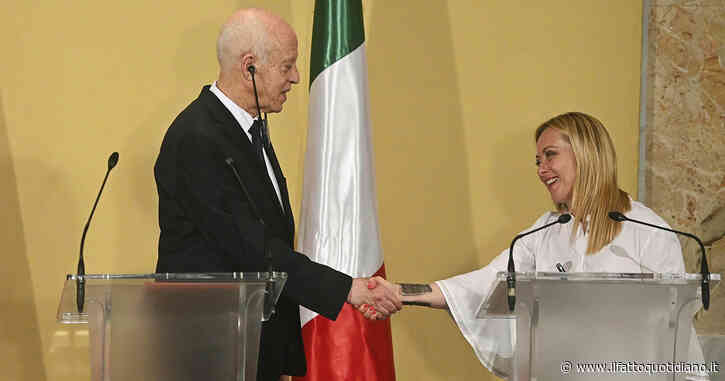 Vertice con 20 Paesi a Roma sui migranti: così Meloni prova a estendere l’intesa con Tunisi. Il contro-vertice delle ong: ‘No accordi vergogna’