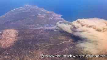 Rhodos: Tausende Menschen wegen Waldbrand evakuiert