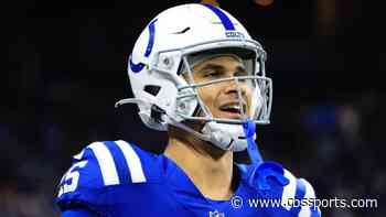 Father of Colts' Rodney Thomas II indicted for allegedly killing bald eagle
