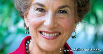 A tale of two senators: Duckworth outraised and outspent Durbin in year's second quarter