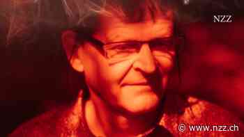 Er ist 56 Jahre alt, als er die Diagnose Alzheimer bekommt. Die Krankheit verändert den Alltag – «er ist aber nicht plötzlich dumm geworden», sagt seine Frau