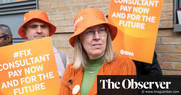 NHS consultants warn of further strikes and ‘tipping point’ unless government enters talks