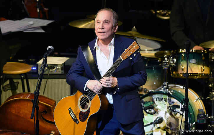 Paul Simon has tried to practice with his band to return to touring