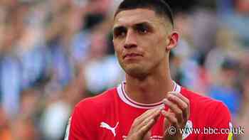 Bobby Thomas: Burnley defender signs for Coventry City on four-year contract