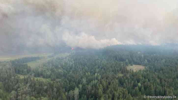 Wildfire threats continuing to grow across B.C.
