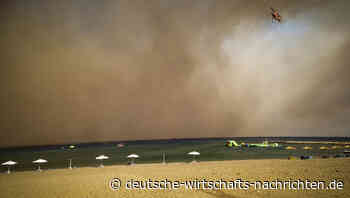 Rhodos: Waldbrand vertreibt tausende Touristen aus ihren Hotels
