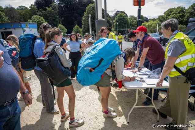 Scouts en gidsen verzamelen voor vertrek naar jamboree in Zuid-Korea: “Ik heb mijn Teva’s al in mijn rugzak gestopt”