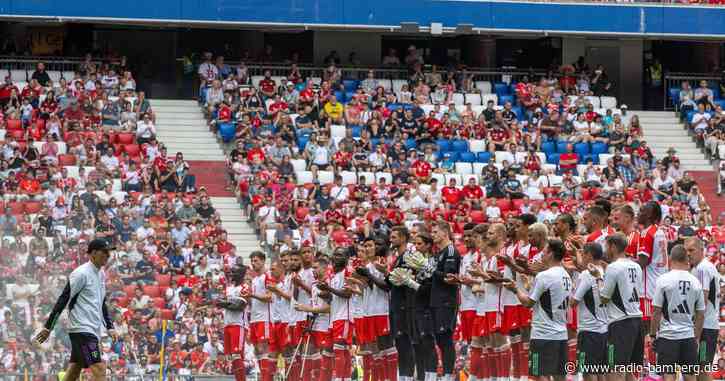 Bayern-Fußballerinnen spielen erstmals in der Liga in Arena