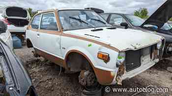 Junkyard Gem: 1976 Honda Civic Hatchback