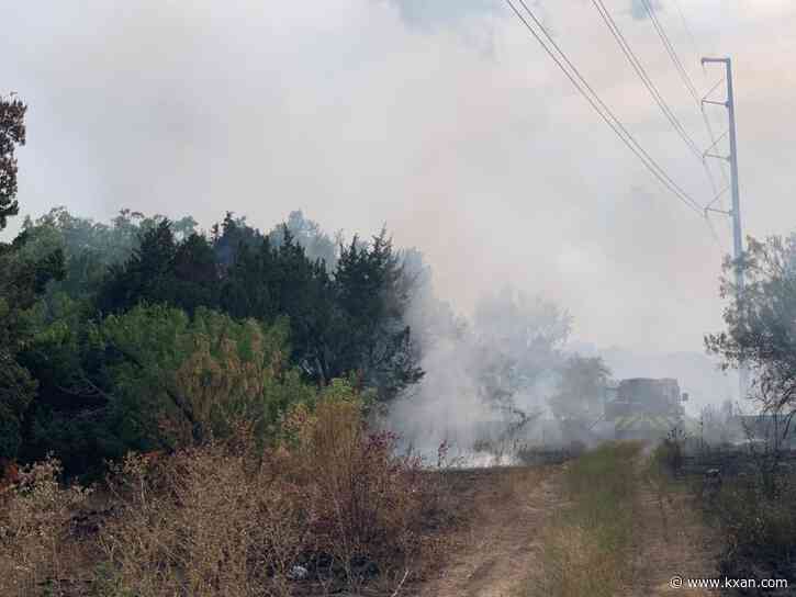 Grass fire near US 290, William Cannon Drive brought under control
