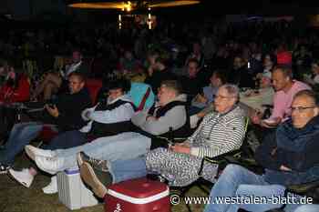 „Top Gun“ und „Super Mario“ locken ins Bürener Open-Air-Kino
