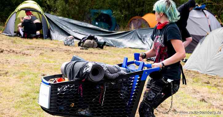 Neues Protestcamp von Punks auf Sylt