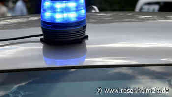 Renitenter Radfahrer (77) will auf Autobahn in Bayern fahren und verletzt zwei Menschen