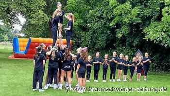 Sommerfest lockte viele Besucher ins Freibad am Elm