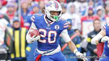Bills' Nyheim Hines set to miss 2023 season after jet ski accident results in ACL injury, per report
