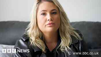 'I feel manipulated’: The 'debt help' ads targeting struggling mums​​