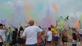 Festival of Colours returns to brighten Thunder Bay's waterfront and share Indian culture