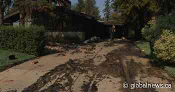 Intense thunderstorm causes power outages, lightning fire destroys Edmonton home