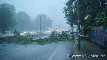Berlin: Starkregen und Sturm – Feuerwehr im „Ausnahmezustand Wetter“