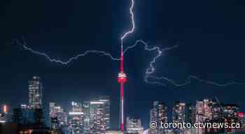 Line of severe thunderstorms currently crossing through Toronto