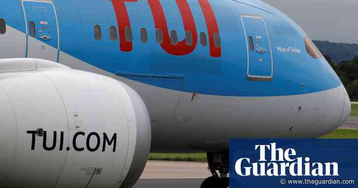 Tui cancels flights to Rhodes as Ryanair continues despite wildfires