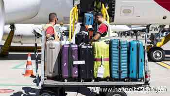 Ein paar Dutzend Touristen nahmen den Sonderflug von Rhodos