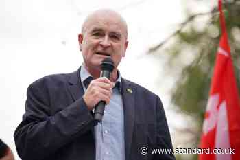 Workers threatened with reprimand for wearing stickers, says RMT boss