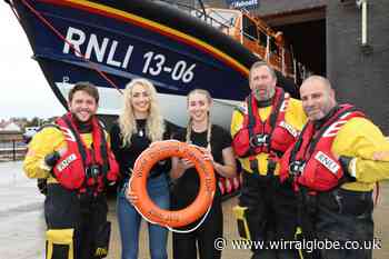 Family of Haydn Griffiths reunite with RNLI rescuers