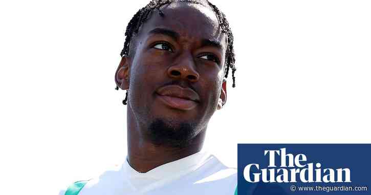 Nottingham Forest seal £15m Anthony Elanga deal in face of Everton interest