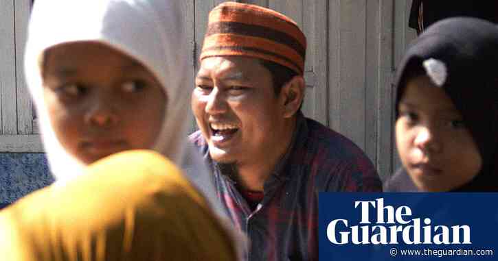 I was a terrorist. Now I run a kindergarten – video