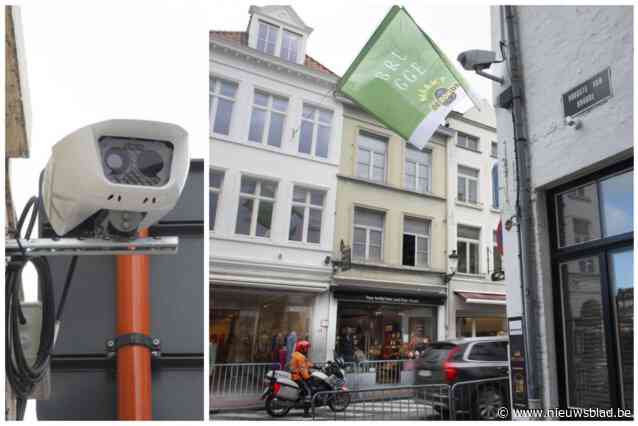 Brugse binnenstad is sinds 1 juli autoluw, toch werden sindsdien 942 automobilisten op de bon gezwierd: “Het is nog niet bij iedereen gekend”