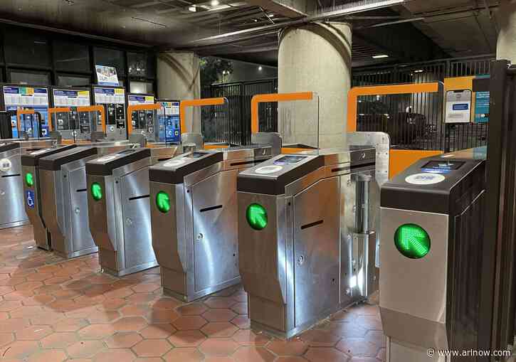Taller gates coming to Pentagon City, Courthouse stations amid push to stop fare evasion