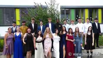 Jedes Hindernis erfolgreich überwunden: 20 Absolventen der Echinger Mittelschule festlich verabschiedet