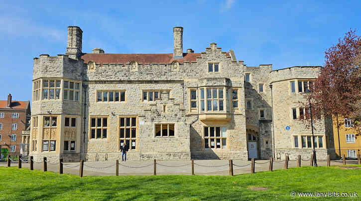 Tickets Alert: Tours of South London’s “Bovril Castle”