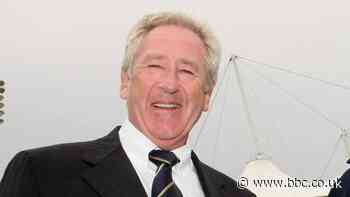 Rod Bransgrove: Hampshire chairman to step down at the end of the season