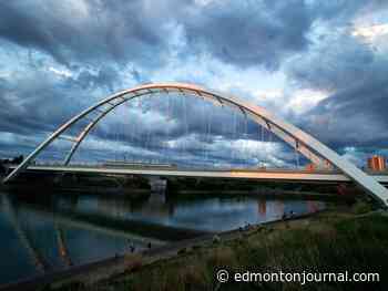 Edmonton weather: Cool, cloudy, rainy, windy. Perfect.