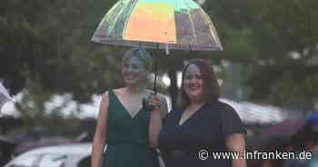 Bayreuther Festspiele: Ricarda Lang und Katharina Schulze fahren mit besonderem Auto vor