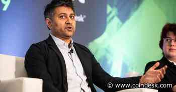 Once a Pioneer, Cosmos Blockchain Project Faces 'Existential' Crisis