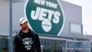 Rodgers agrees to reworked contract with Jets