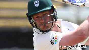 County Championship: Worcestershire batters fight back against Gloucestershire