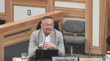 Text message during meeting prompts city council clash in Saskatoon