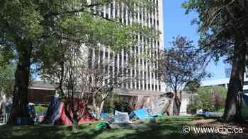 Regina mayor calls special council meeting to address city hall homeless encampment