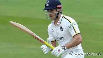 County Championship: Sam Hain leads Bears day two fightback against Middlesex