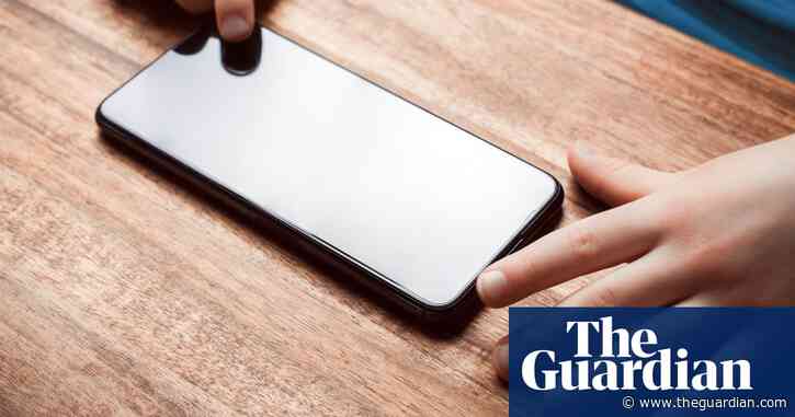 Distraction and cyberbullying are key concerns over phones in UK schools
