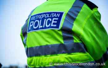 Met officer pepper sprayed man climbing down building in Southwark