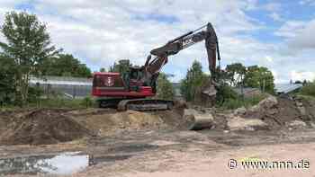 Experten suchen auf Sportanlage Rote Erde nach alten Bomben aus dem Zweiten Weltkrieg