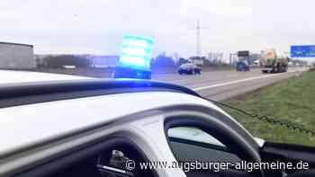 Autofahrer verursacht betrunken Unfall auf der A8