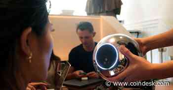 Worldcoin Hype Causes Optimism to Leapfrog Arbitrum in Daily Transactions