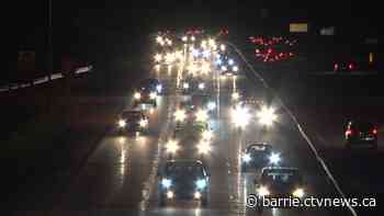 22-year-old Etobicoke man tries to run away after causing crash on Hwy 400: OPP